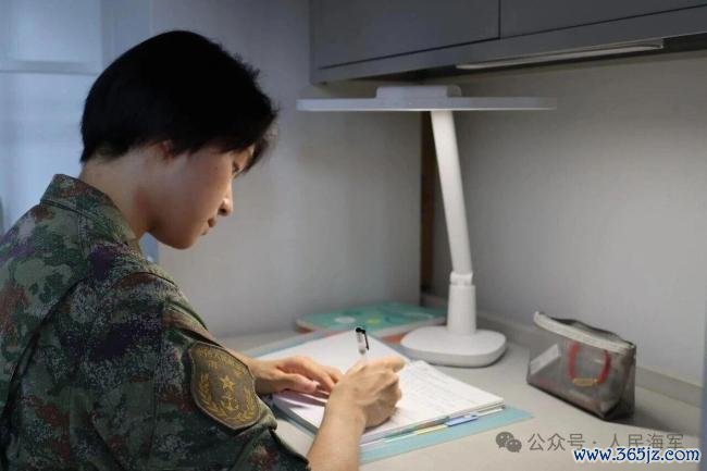 女兵军考707分数学满分 硬核实力铸就辉煌